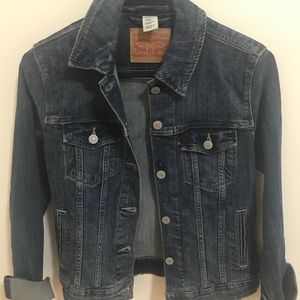 Levi’s Trucker Jacket